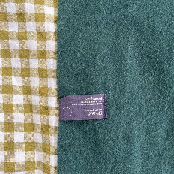 Tartan Blanket Company Dark Green Lambswool Scarf - Picture 2 of 4